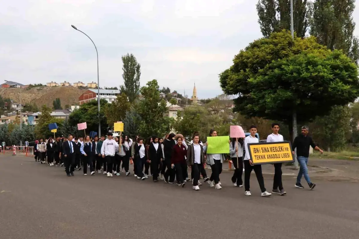 Oltu’da Sağlıklı Yaşam Yürüyüşü